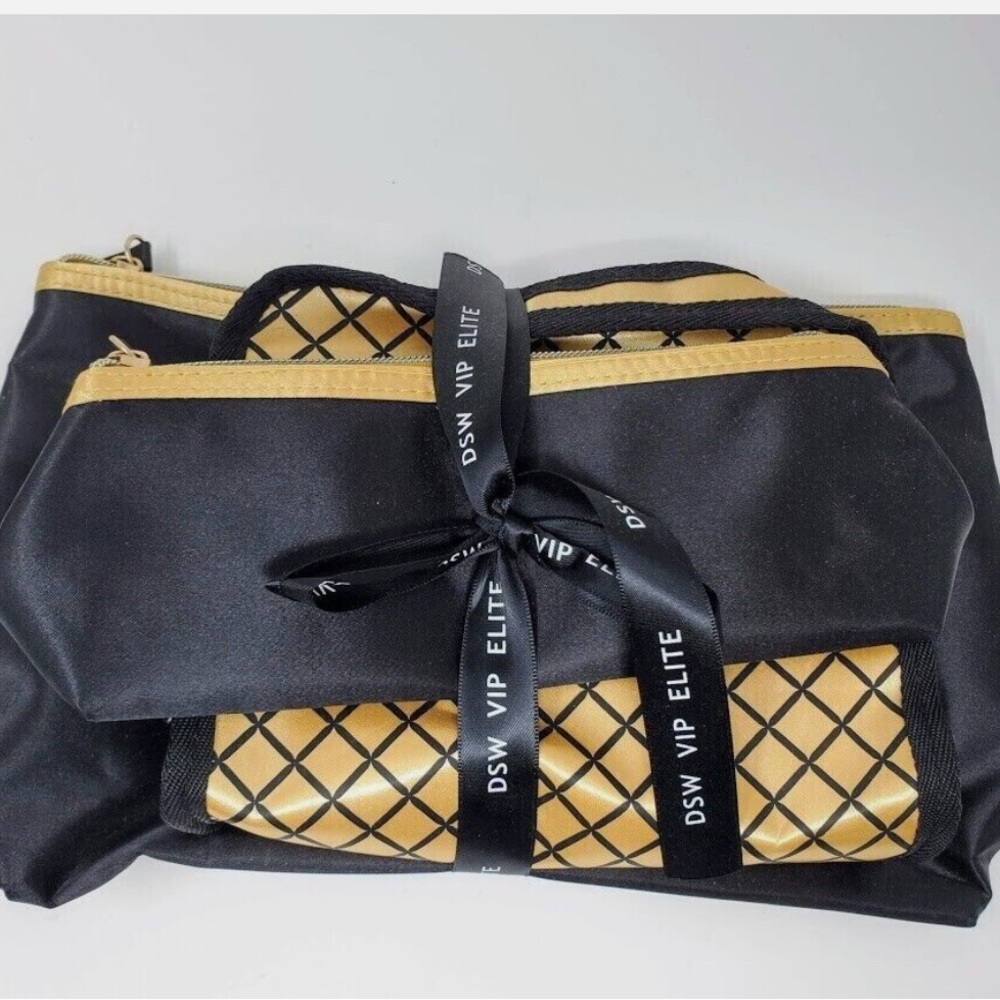 DSW Exclusive: 3 Piece Travel Set in Black/Gold